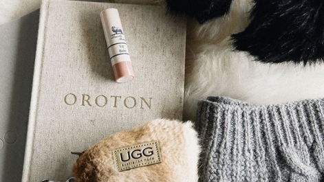UGG и шуба из натурального меха