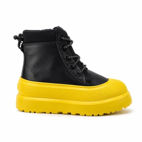 Детские ботинки UGG Kids Neumel Hybrid Black Leather Summer