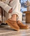 Женские слипоны Ugg Tasman Western Chestnut