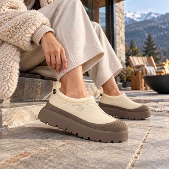 Женские слипоны Ugg Tasman Hybrid Molasses