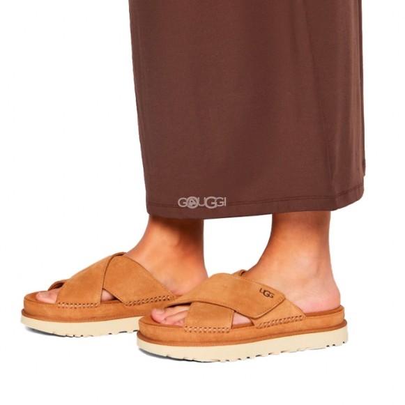 Ugg Goldenstar Cross Chestnut