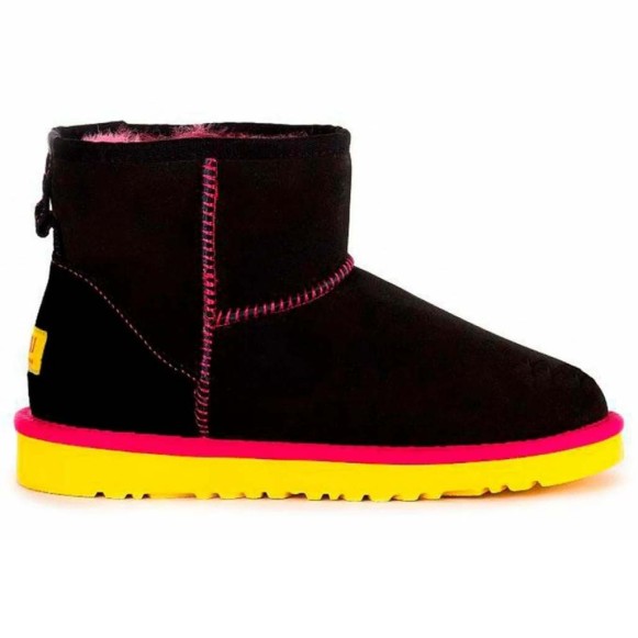 Женские непромокаемые мини угги Ugg Classic Mini II Black-Yellow