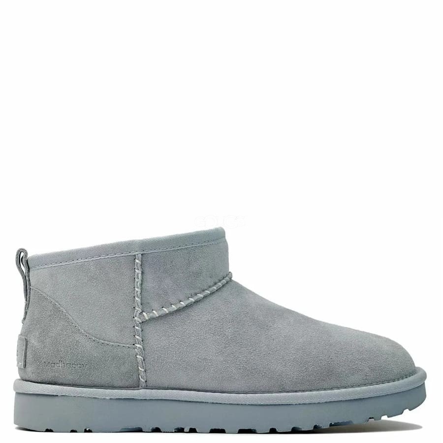 Sky blue uggs deals