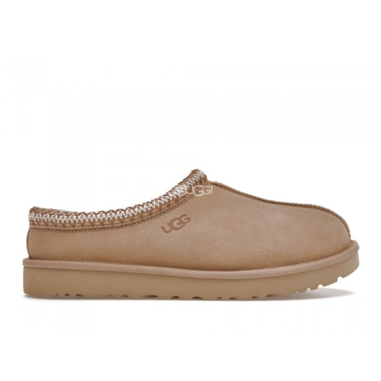 Who sells ugg slippers near me outlet