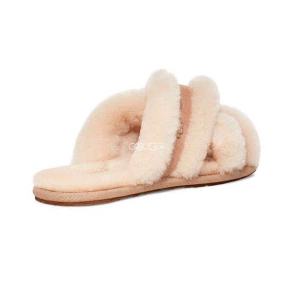 Ugg Slippers Scuffita Sand